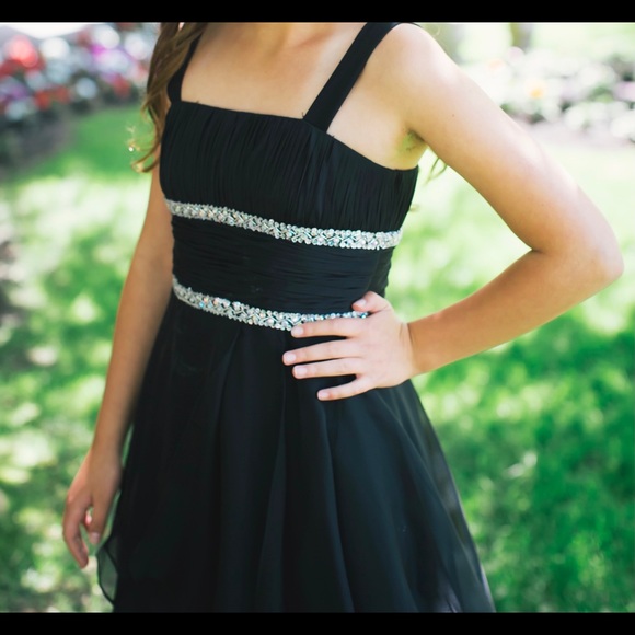 Stunning evening dress - Picture 1 of 3